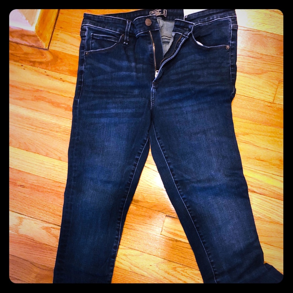 Dark skinny jean